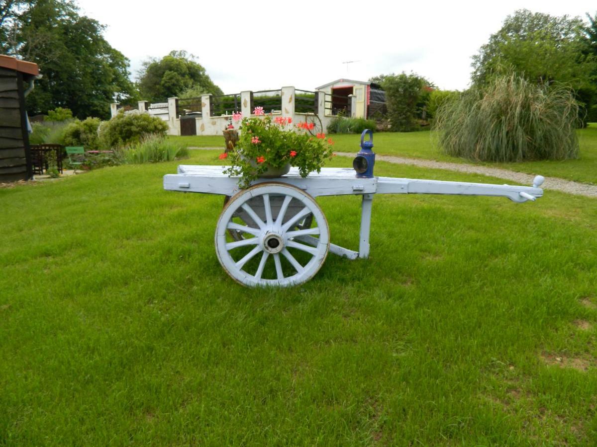 La Grange Ancienne Bed & Breakfast Montrollet Luaran gambar